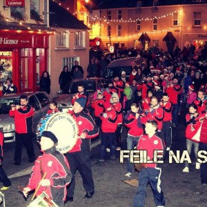 Féile na Soilse Parade: December/Nollag
