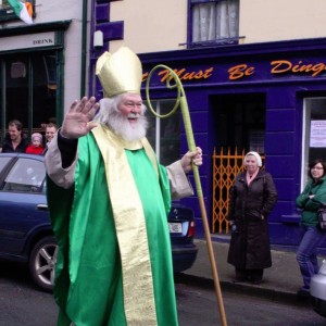 St. Patrick's Day: March/Márta